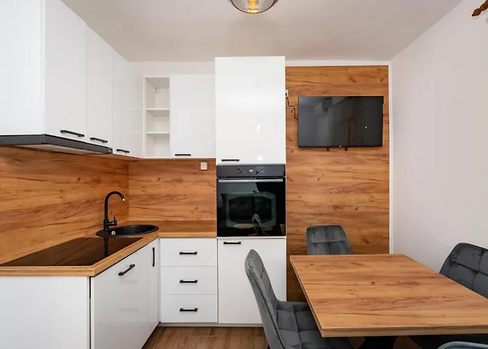 Apartman Lovely In Gornji Karin